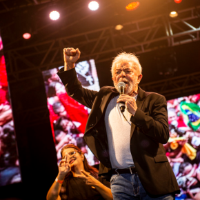 É urgente defender a democracia, diz Lula após Bolsonaro apoiar ato contra o&nbsp;Congresso