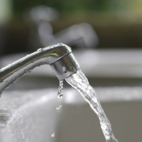 Corsan suspende cortes por não pagamento e isenta cobrança dos clientes de tarifa&nbsp;social