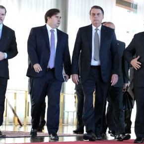 Por que conversa mole dos Presidentes do Congresso e  STF só ajudam no ataque do Bolsonarismo a&nbsp;democracia