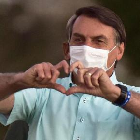 Bolsonaro diz estar de “consciência tranquila” apesar dos 100 mil mortos, mostra jornal&nbsp;português