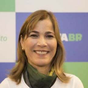 Capitã da cloroquina é responsável por aplicativo que prescreve o tratamento precoce sem eficácia comprovada no tratamento da&nbsp;COVID-19