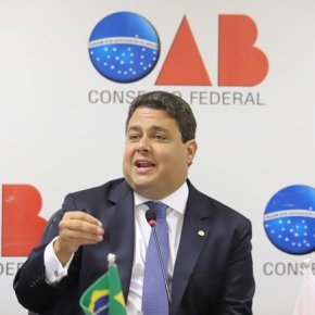 Presidente da OAB vai pautar pedido de impeachment de Bolsonaro no Conselho da&nbsp;entidade