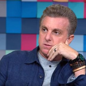 Pensando em 2022, Luciano Huck quer contratar o maior operador de Fake News da&nbsp;Argentina