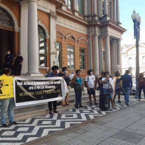 Ato por Vacina e Comida: Em Porto Alegre,  Movimento Negro alerta para a pandemia de miséria e fome que pode suceder a&nbsp;COVID-19
