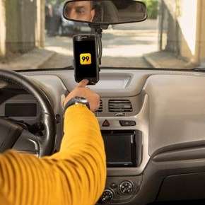 99POP persegue trabalhadora que defende motoristas, bloqueando aplicativo dela e impedindo-a de&nbsp;trabalhar