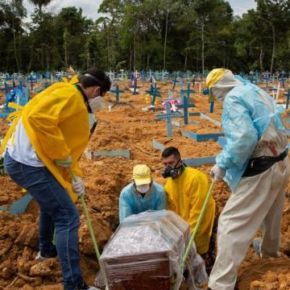 Covid-19 já matou 595 mil pessoas no Brasil, 46% a mais que na conta oficial, diz&nbsp;Instituto