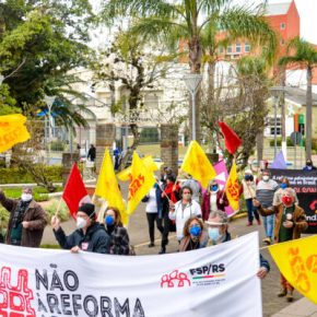 Professores e Servidores Públicos realizam Ato contra a Reforma Administrativa em Santa Cruz do Sul nesta quarta-feira&nbsp;(1º)