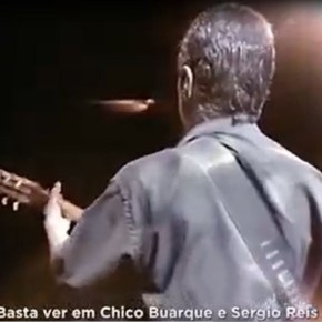 Chico Buarque processa Eduardo Leite por uso indevido de imagem em vídeo de propaganda mentirosa do&nbsp;Governador