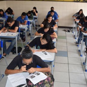Novo Ensino Médio, sem preparação e planejamento, aprofundará desigualdades no RS, dizem&nbsp;especialistas