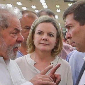 Com Lula, “O país pode continuar de maneira mais rápida e célere, dando dignidade a seu povo“, diz presidente da&nbsp;Fiesp
