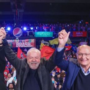 Em Porto Alegre, Lula pede Unidade dos democratas pra derrotar o bolsofascismo também no&nbsp;RS
