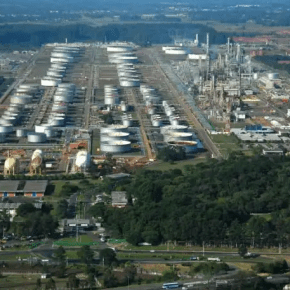 O que a Venda das Refinarias da Petrobras tem a ver com a Saúde e a Educação dos&nbsp;Brasileiros??