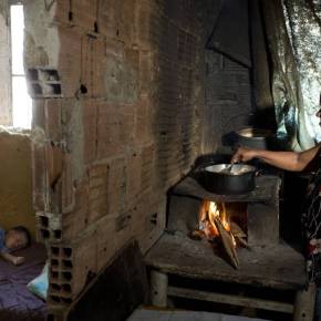 Bolsonaro exclui maioria das famílias pobres do Auxílio&nbsp;Gás