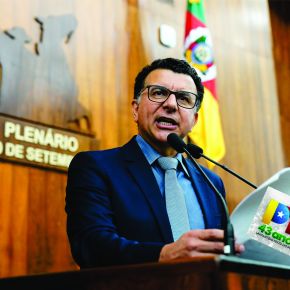 Em pronunciamento na Assembleia, Deputado Jeferson Fernandes saúda os 43 Anos do PT e destaca&nbsp;conquistas