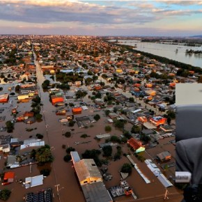 Senador Paim apresenta projeto de proteção a Refugiados climáticos e outros Deslocados Internos no&nbsp;Brasil