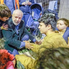 Aprovação de Lula sobe para 54% e reprovação desce a 43%, mostra pesquisa&nbsp;QUAEST