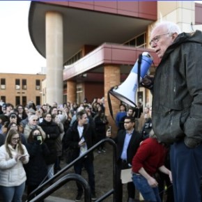 Contra as Oligarquias: O MegaFone de Bernie Sanders (Por Lucio&nbsp;Uberdan)