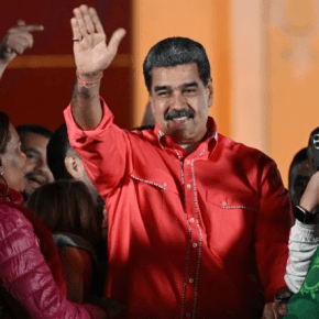 PSUV vence eleições na Venezuela, elege 82% dos Deputados e 23 dos 24&nbsp;governadores