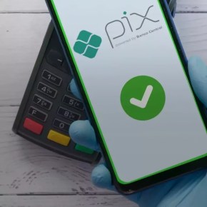 Pix é do Brasil mas comércios ao redor do mundo já aceitam sistema de pagamento&nbsp;brasileiro