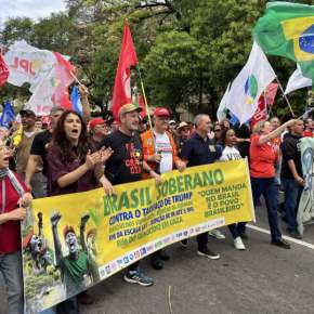 Nas ruas de Porto Alegre, Contra a Anistia, a PEC da Bandidagem e em Defesa da Soberania&nbsp;Nacional