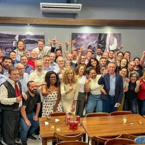 PT e Partidos de Esquerda lançam Frente Pró Lula no RS com Presença de Juliana&nbsp;Brizola