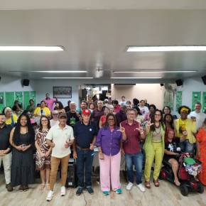 Plenária reúne lideranças estaduais e fortalece pré-candidatura de Reginete Bispo à Câmara&nbsp;Federal