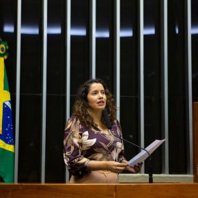Projeto que combate violência contra meninas nas escolas aprovado em Comissão da Câmara dos&nbsp;Deputados