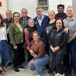 Paulo Pimenta participa de encontro com o Sintergs e defende valorização das carreiras&nbsp;públicas